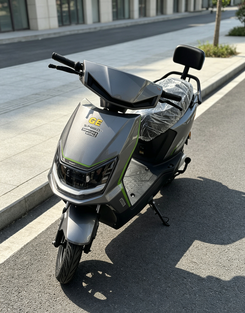 1000W City Commuter Electric Scooter | 60KM/H Max Speed, Available options. Mileage Adult Electric Motorcycle