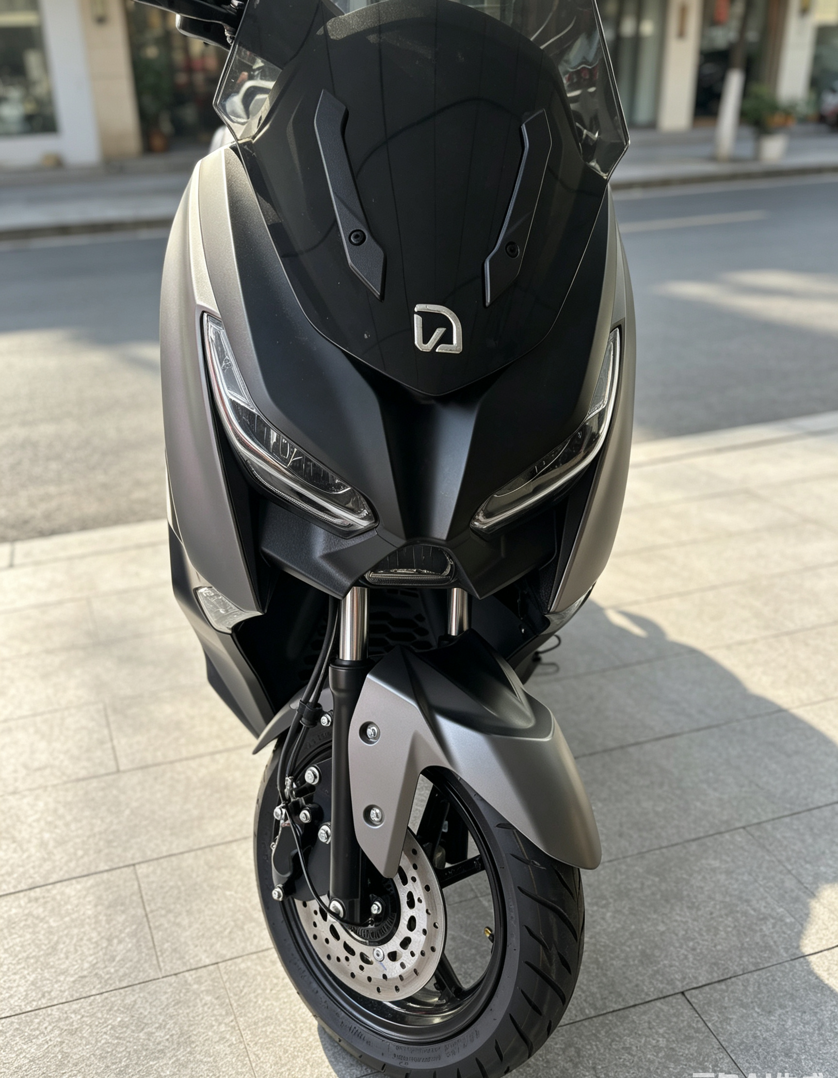 5000W High Speed Maxi Scooter Electric Motorcycle | 120KM/H Top Speed, Over 250KM Range, 72V60AH Lithium Battery, ABS Linked Disc Brakes Adult E-Scooter