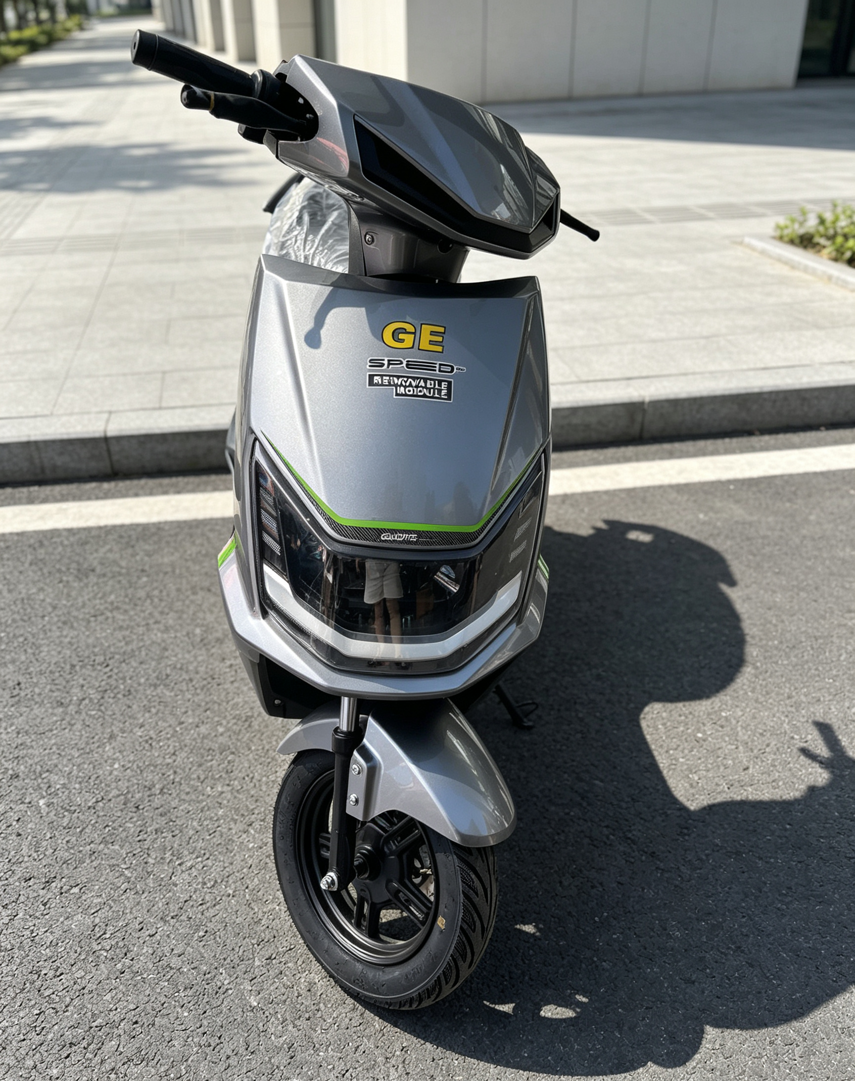 1000W City Commuter Electric Scooter | 60KM/H Max Speed, Available options. Mileage Adult Electric Motorcycle