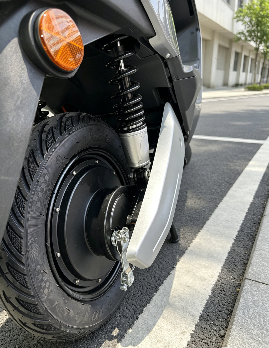 1000W City Commuter Electric Scooter | 60KM/H Max Speed, Available options. Mileage Adult Electric Motorcycle